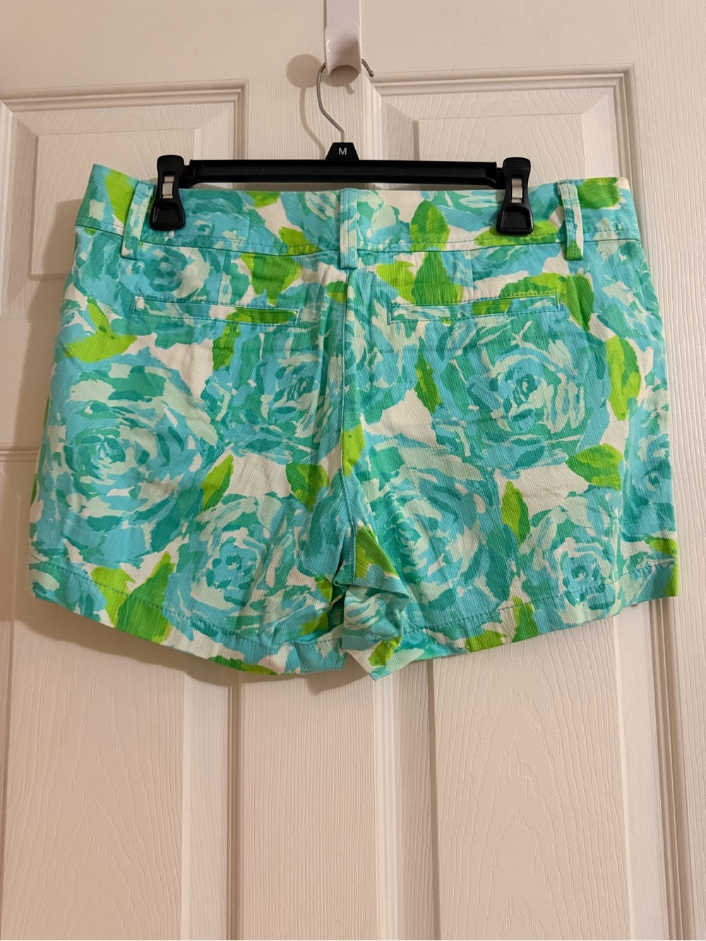 Lilly Pulitzer Floral Turquoise & Lime Women's Cotton Shorts - Picture 2 of 3